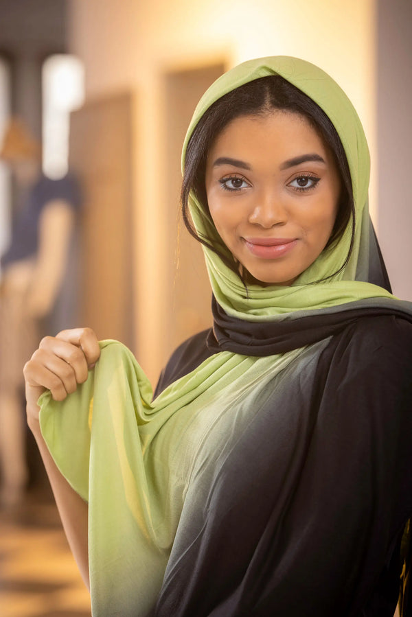 Gradient - Anise Green / Black